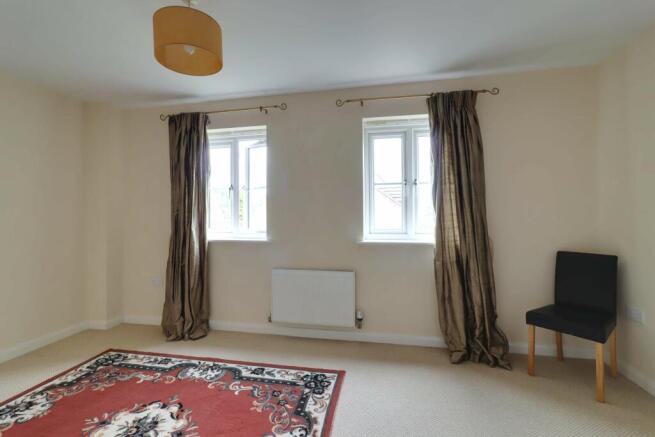 Bedroom 2 (Double)