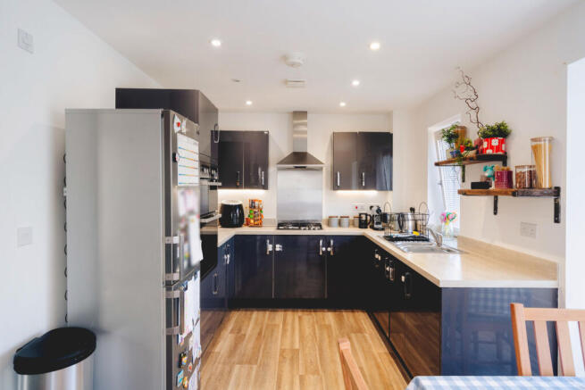 Honeyberry Road, Fishponds photo 4