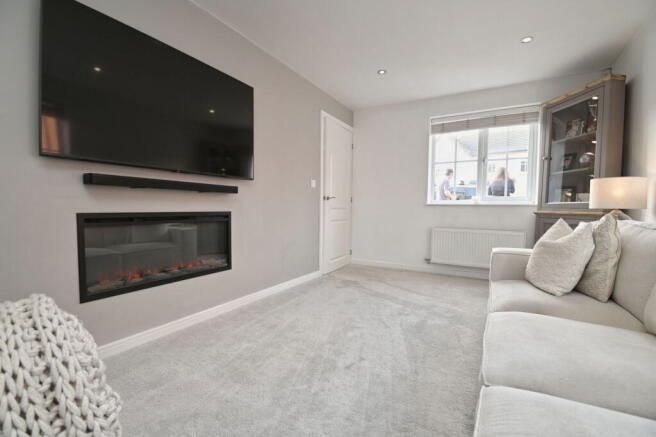3 bed Detached for sale Image 4