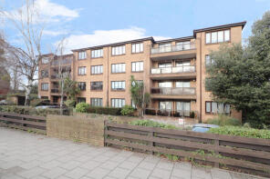 12, Andace Park Gardens, Widmore Road, Bromley BR1 3DH