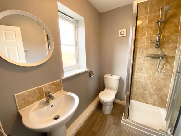 EN-SUITE 1
