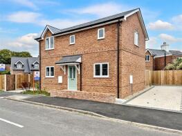 Upper Cross House, Green Stile, Medstead, Alton GU34 5LR