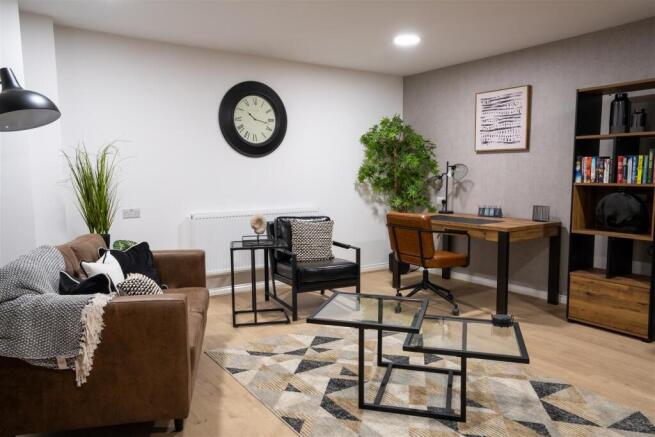 2 bed Apartment for sale Image 11