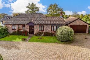 1, Palmers Brook, Hadlow, Tonbridge TN11 0JQ