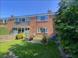 10, Lambs Close, Basingstoke RG25 3DX
