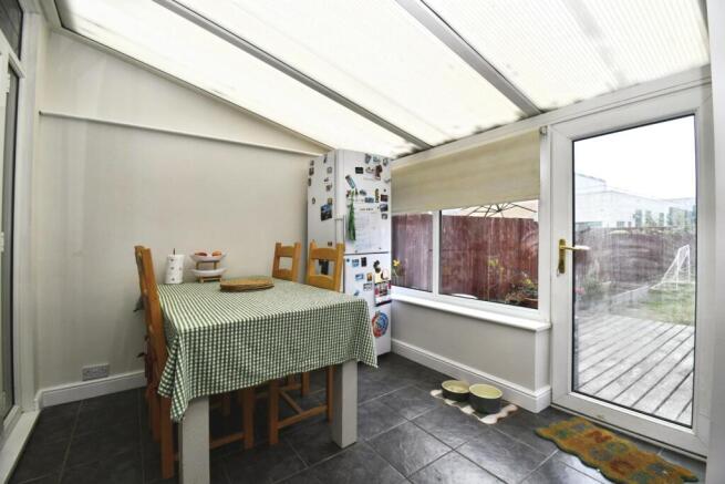 3 bed Semi-Detached for sale Image 12