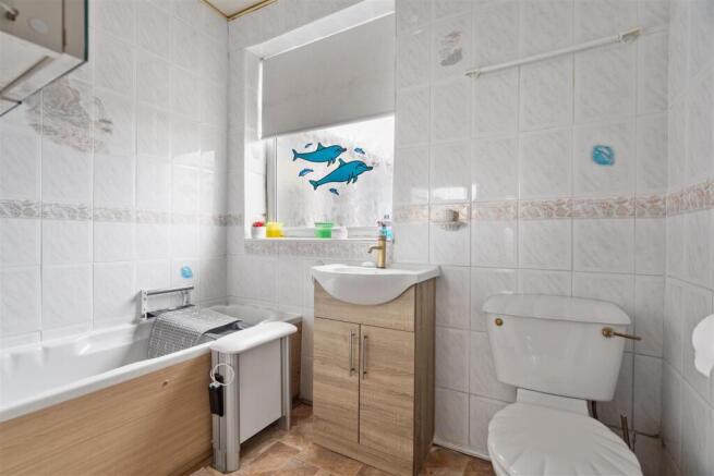 2 bed Detached Bungalow for sale Image 11