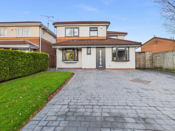 CAM03729G0-PR0181-STILL039