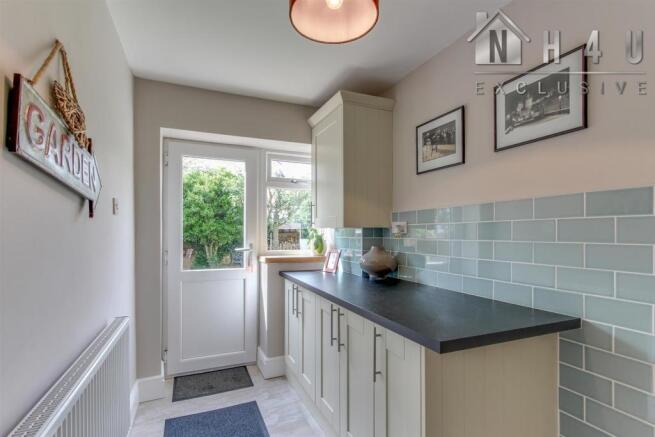 UTILITY ROOM: