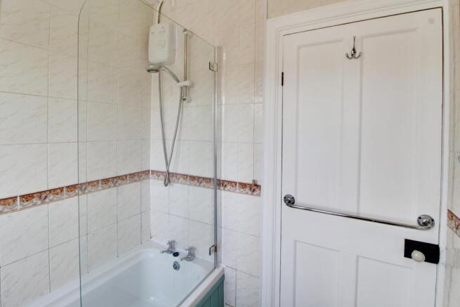 3 bed Terraced for sale Image 9