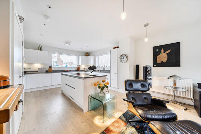 1394202-23-695d1f...