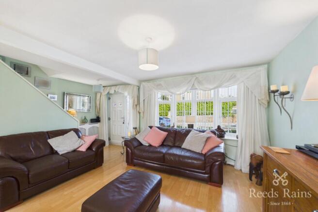 3 bed Semi-Detached for sale Image 12