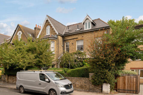Longley Road, Tooting, SW17