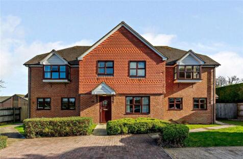 Hedge Row, Gore End Road, Ball Hill, Newbury, RG20