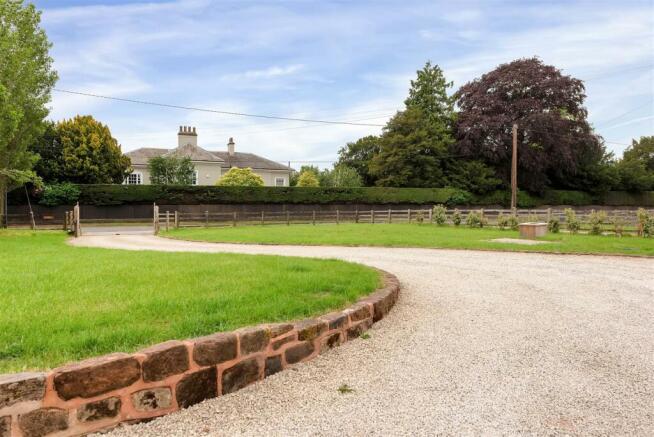 Newlands Barn WEB PH-2.jpg