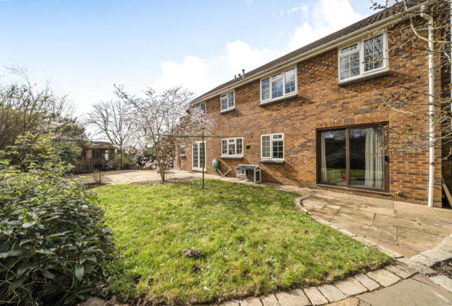 1432967-5-69c3f5c...