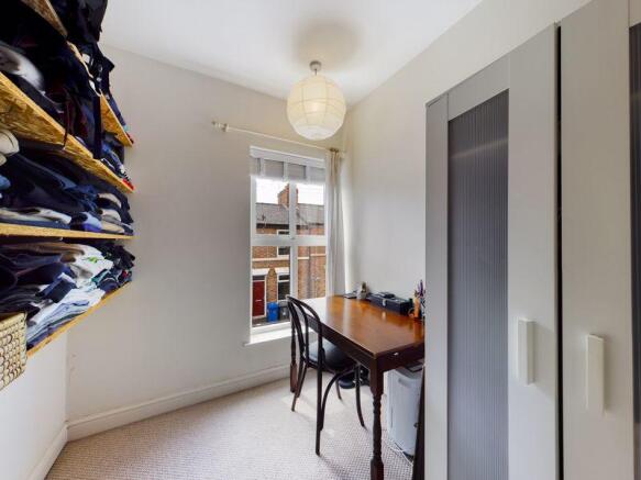 Bedroom/Study