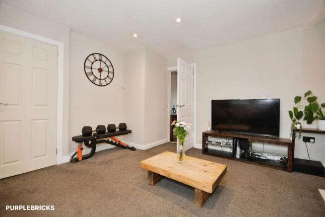 2 bed Semi-Detached for sale Image 5