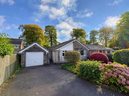 Foxlow Avenue