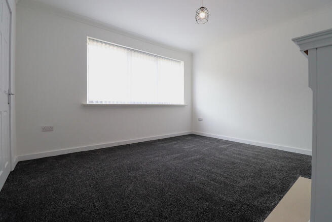 3 bed Semi-Detached for sale Image 5