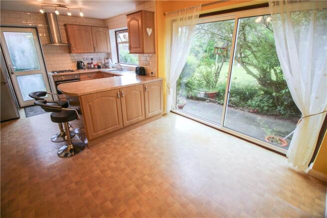 Kitchen/ Dining