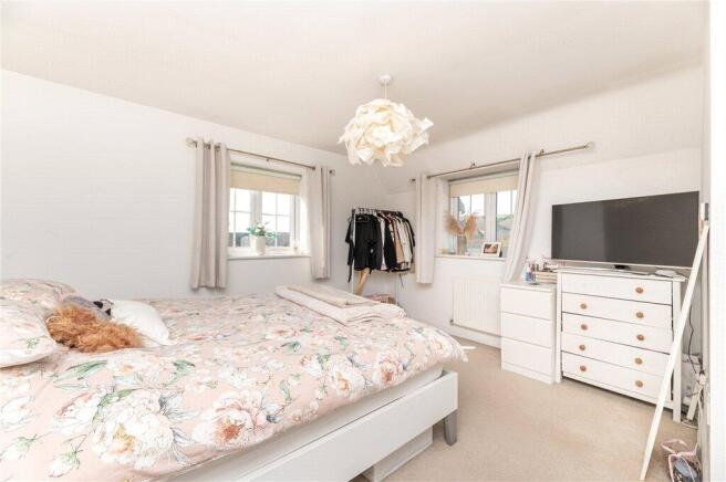 3 bed Semi-Detached for sale Image 12