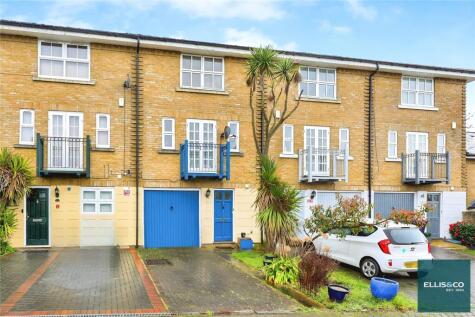 Hampton Close, Friern Barnet, N11
