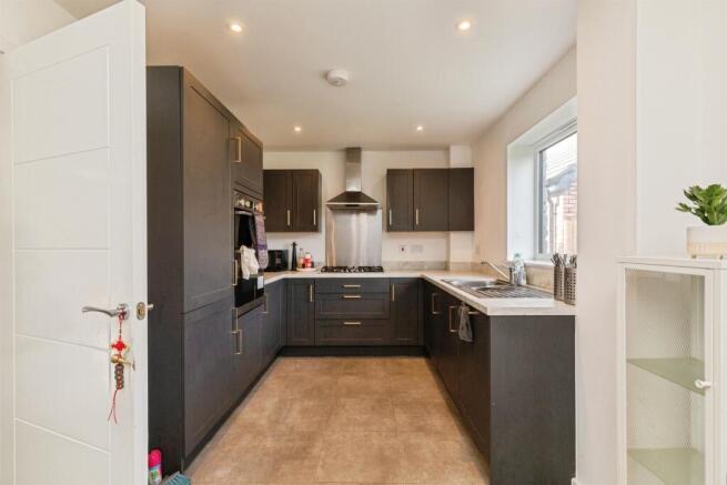 Kilby Road, Stoke Gifford, Bristol photo 4