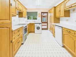 39 Homeleigh, Kings Close, Chalfont St. Giles HP8 4HW
