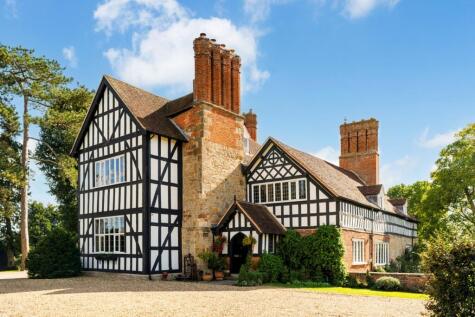Pirton Court, Pirton, Worcester, Worcestershire, WR8