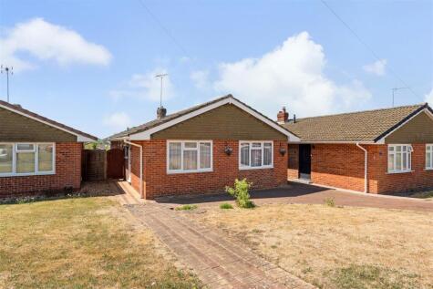 6 Anglesey Close, Andover