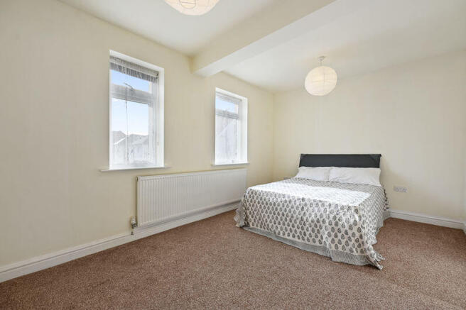 High Worple, Rayners Lane photo 4