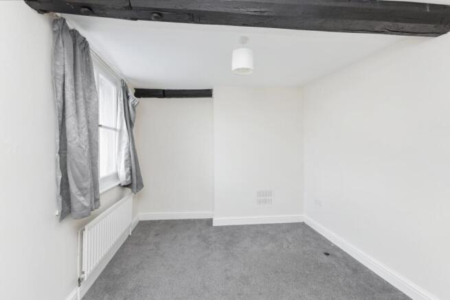 107 High Street, Witney, Oxfordshire, OX28 6HY