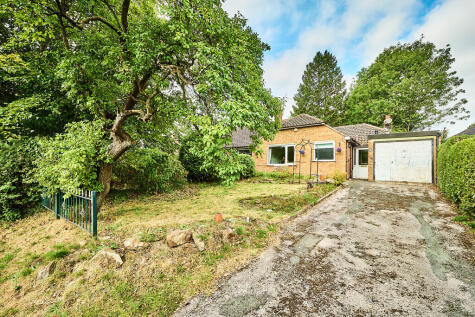 35 Little Moss Lane, Scholar Green, Stoke-On-Trent, Staffordshire ST7 3BL