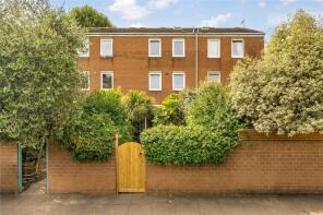 2, Blanchard Way, Hackney, London E8 3AE