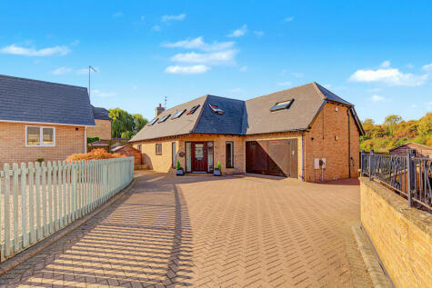 Church View Close, Stanground, Peterborough