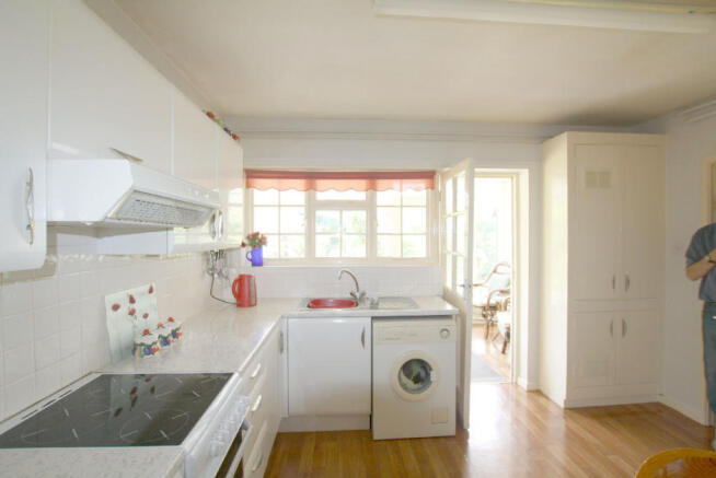Photo 7