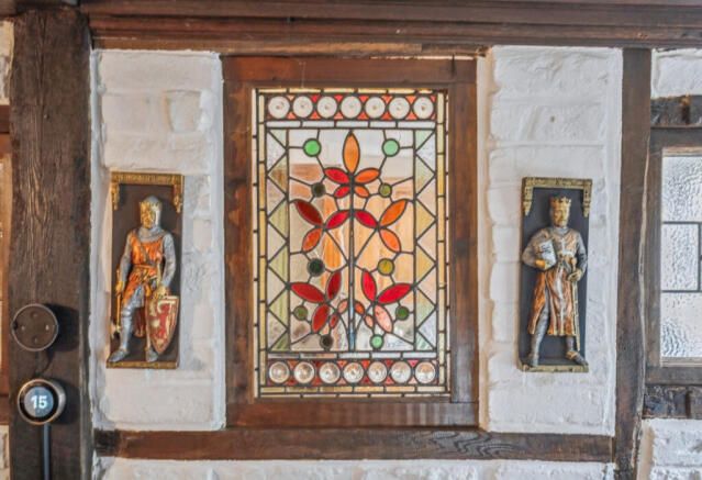 Photo 18