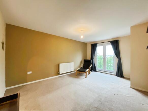 2 bed Apartment for sale Image 5