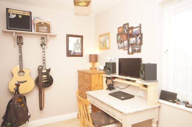 Photo 9