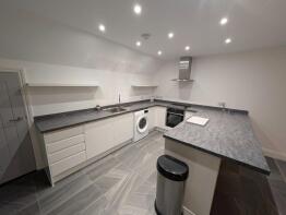 Flat 20, Halle Mews, Kents Hill Road, South Benfleet, Benfleet SS7 5FJ
