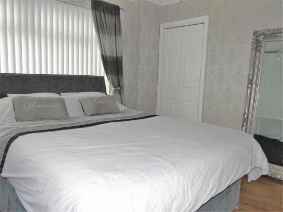 Bed1a.JPG