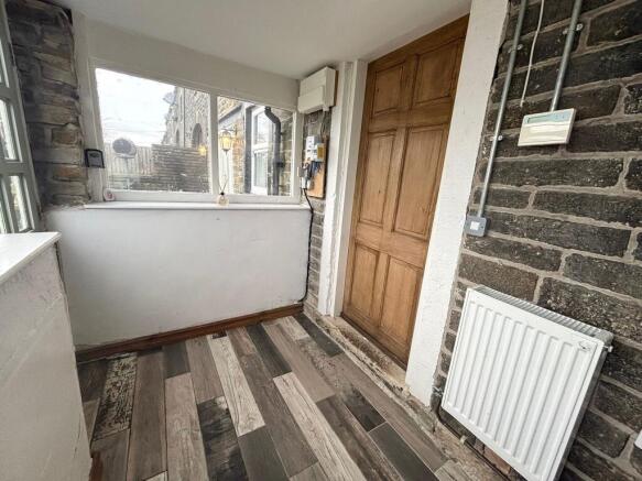 3 bed Terraced for sale Image 5