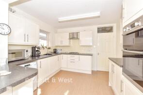 99, Scratchface Lane, Havant PO9 3NH