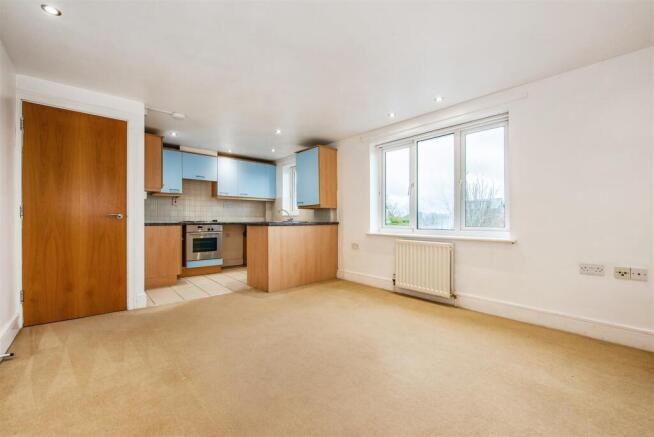 Sitting Room/Kitchen