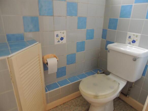 WC: