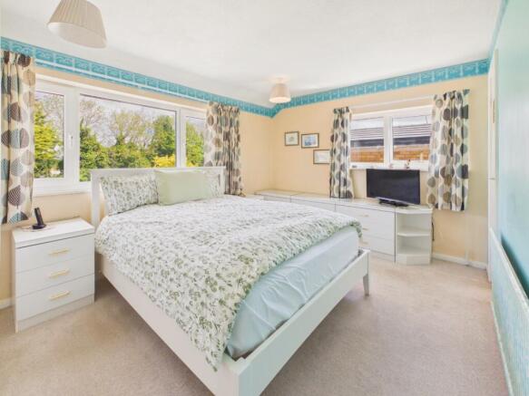 2 bed Semi-Detached for sale Image 7