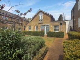 7, Baker Court, Braintree CM7 3AQ