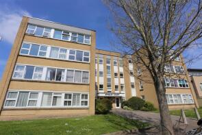 6, Aynsley Court, Wilbury Avenue, Hove BN3 6FX