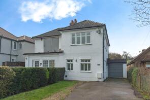 9a, Charmwood Villas, Rushmore Hill, Orpington BR6 7NJ